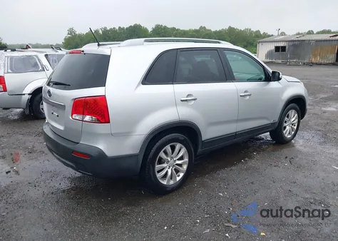 2011 Kia Sorento Lx V6 z USA, uszkodzony, nr VIN 5XYKTDA22BG061127